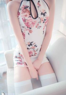 妞妞色综合基地在线_BD韩语电影在线看