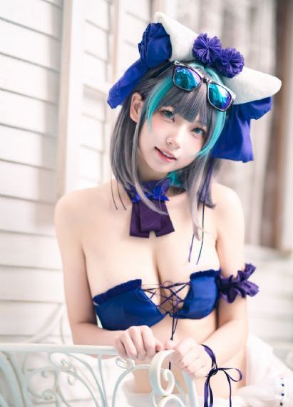 亚洲美女高潮久久久_高清日本电影免费