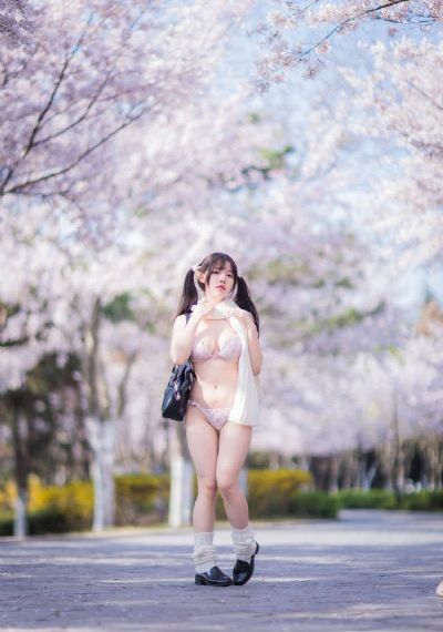生物课老师让我脱裤子勃起_1080在线观看视频