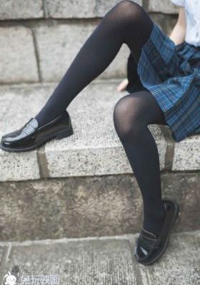 丰满的学生bd正在播放_BD国语免费全集观看