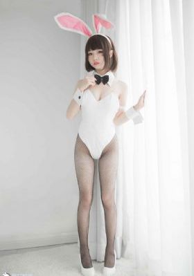 在线免费黄色小视频_JVID性感写真